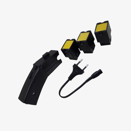 STUN GUN