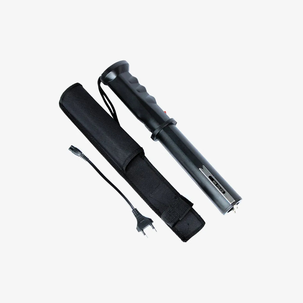 809 SELF DEFENSE SHOCKER AND FLASHLIGHT