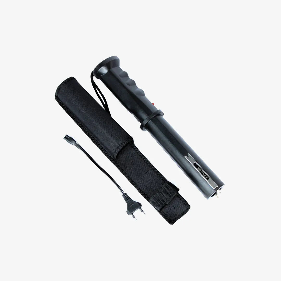 809 SELF DEFENSE SHOCKER AND FLASHLIGHT