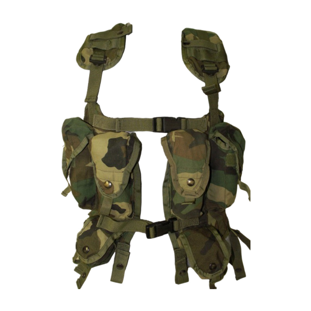 USED TACTICAL BATTLE JACKET CAMO WOODLAND