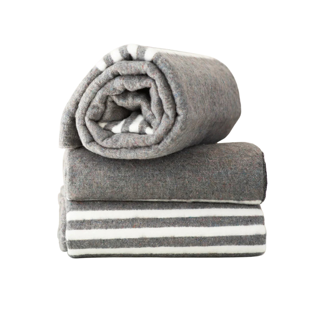 ARANDA BOXER BLANKET GREY 150 X 200CM